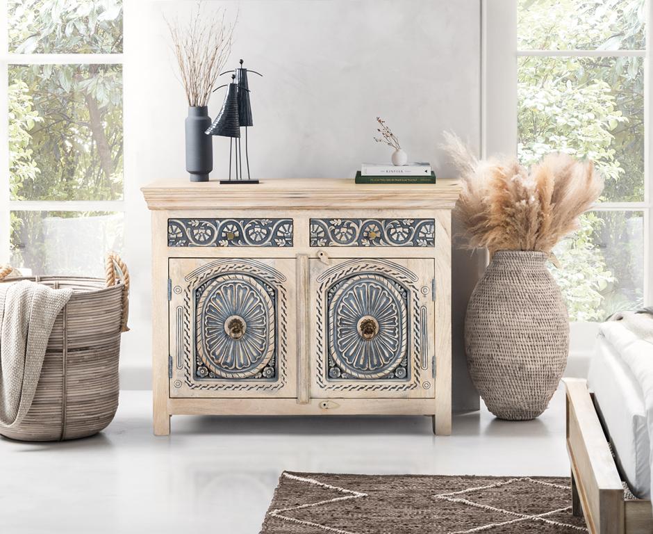 Sideboard